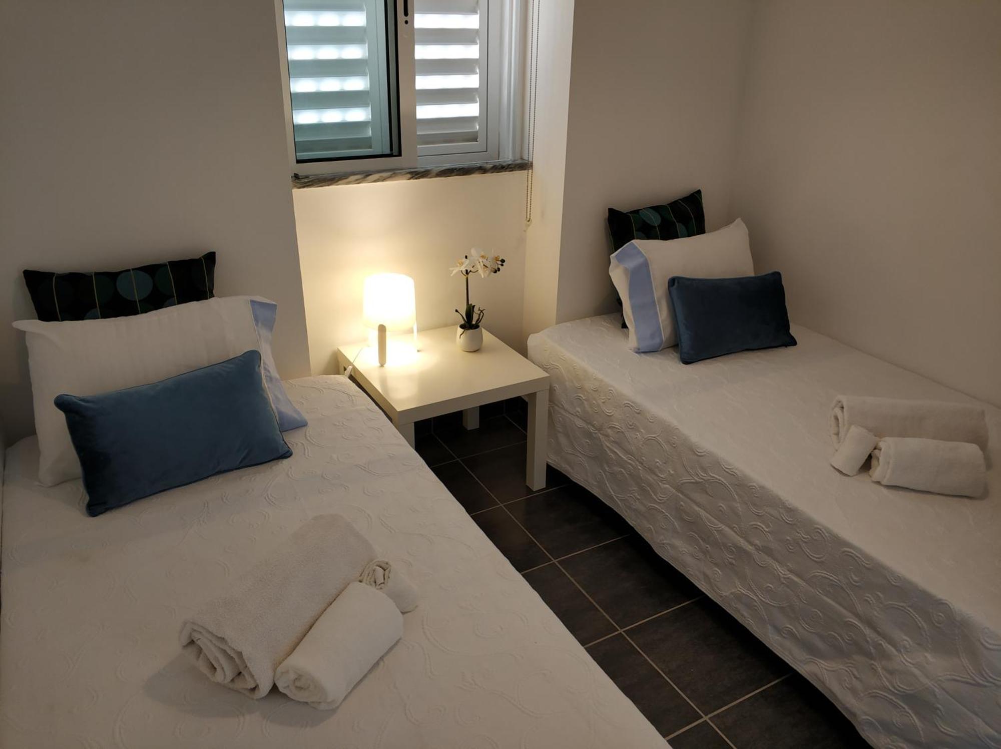 Sleep&Go Faro Airport Guest House Exterior foto
