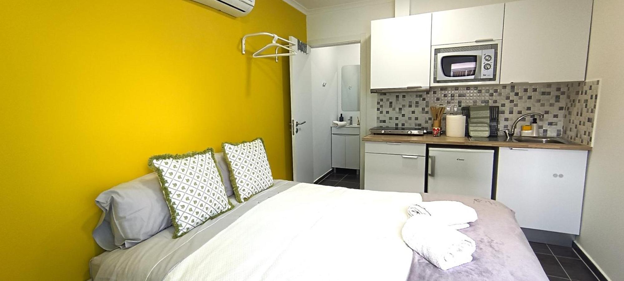Sleep&Go Faro Airport Guest House Exterior foto