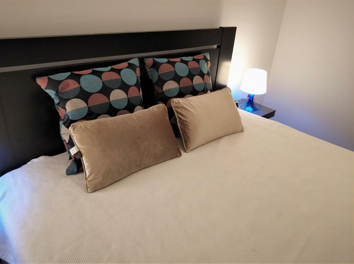 Sleep&Go Faro Airport Guest House Exterior foto