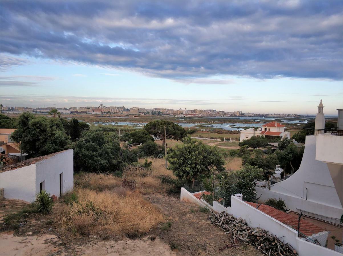 Sleep&Go Faro Airport Guest House Exterior foto
